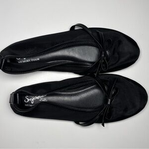 Seychelles Black Flats with Bow Detail Mesh Ballet Style